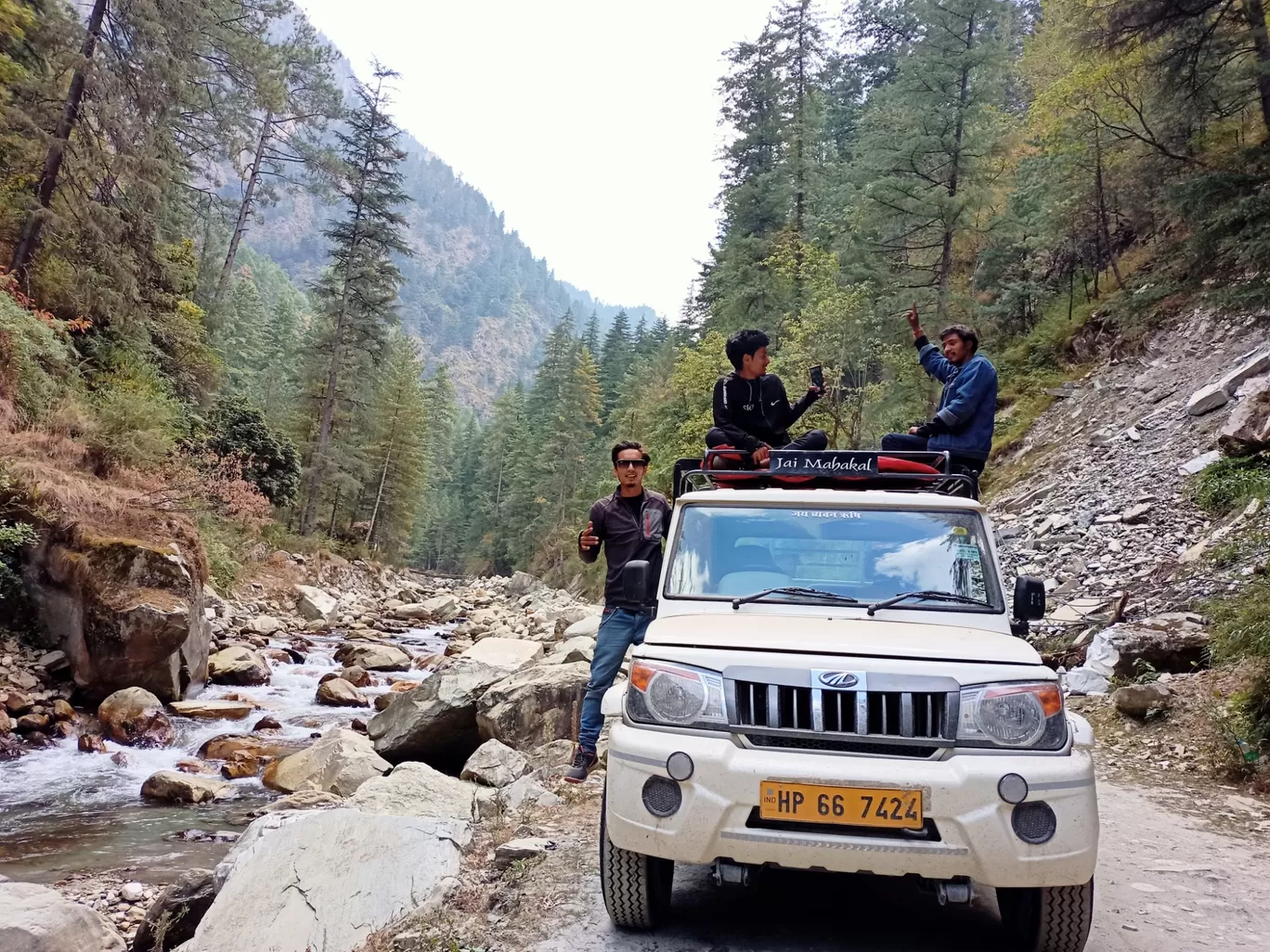Photo of Himachal Pradesh 175105 By Pra Vee N