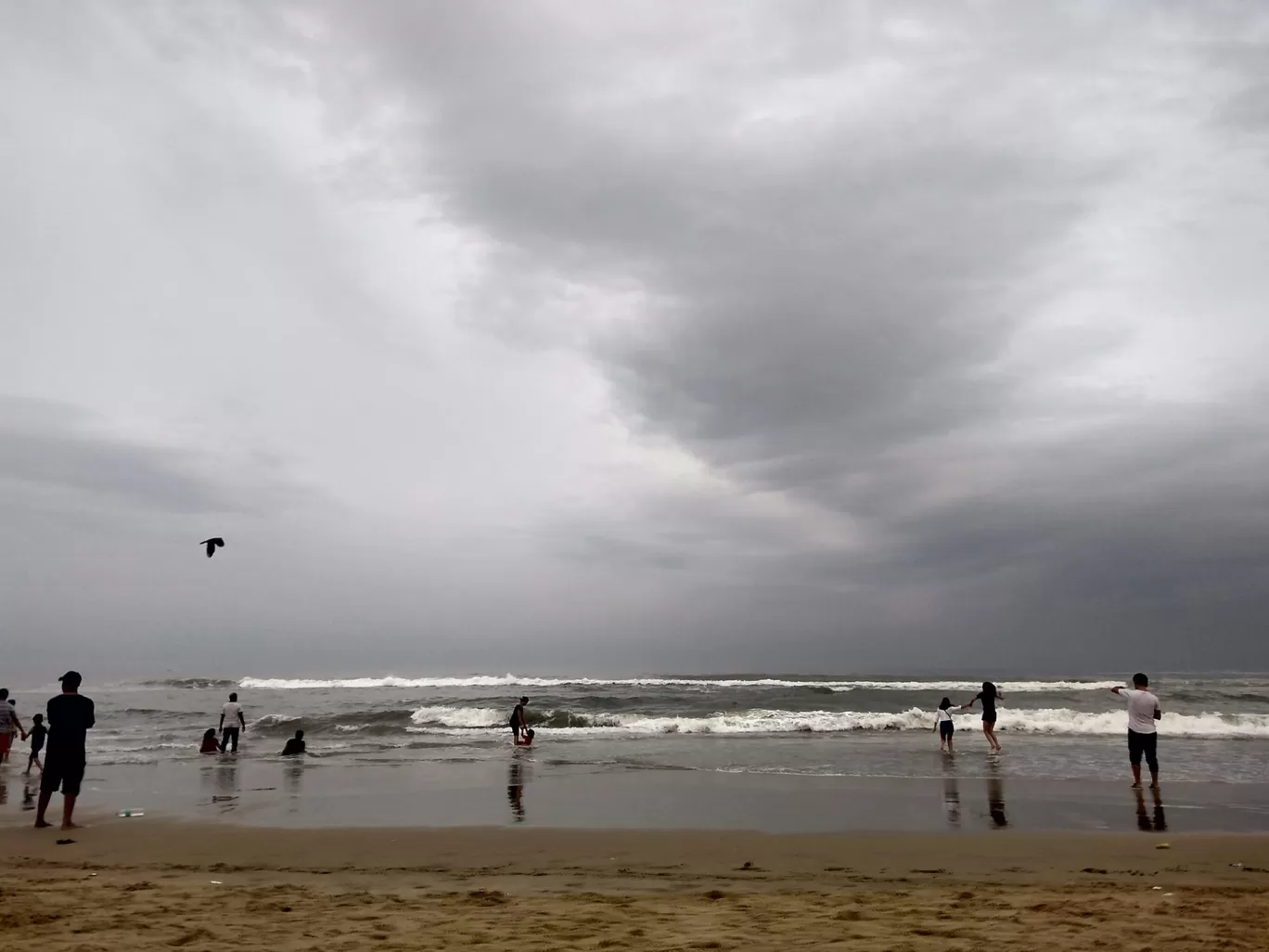 Photo of Besant Nagar Beach By Leisure Traveller