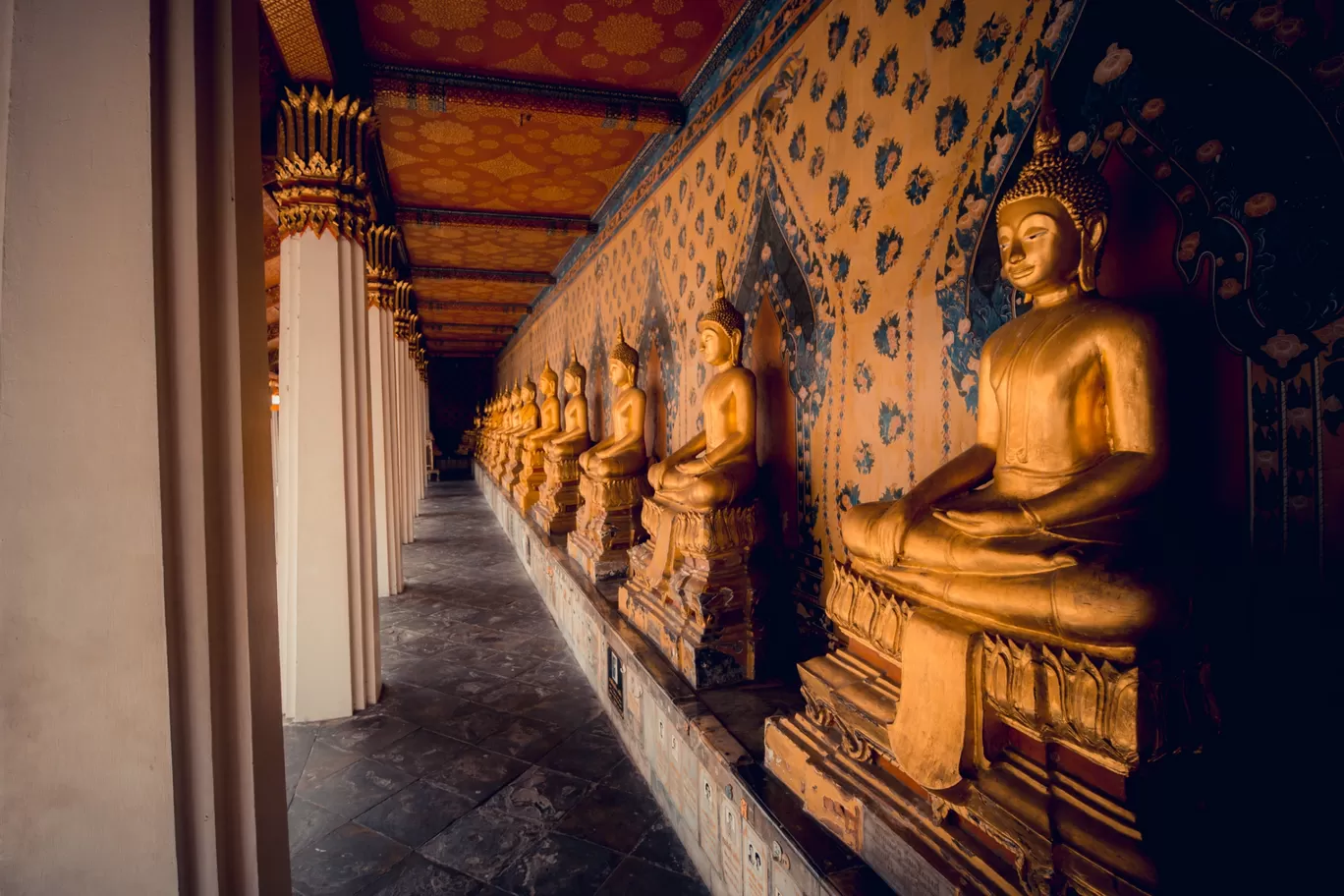 Photo of Wat Pho By Harshal Nikale