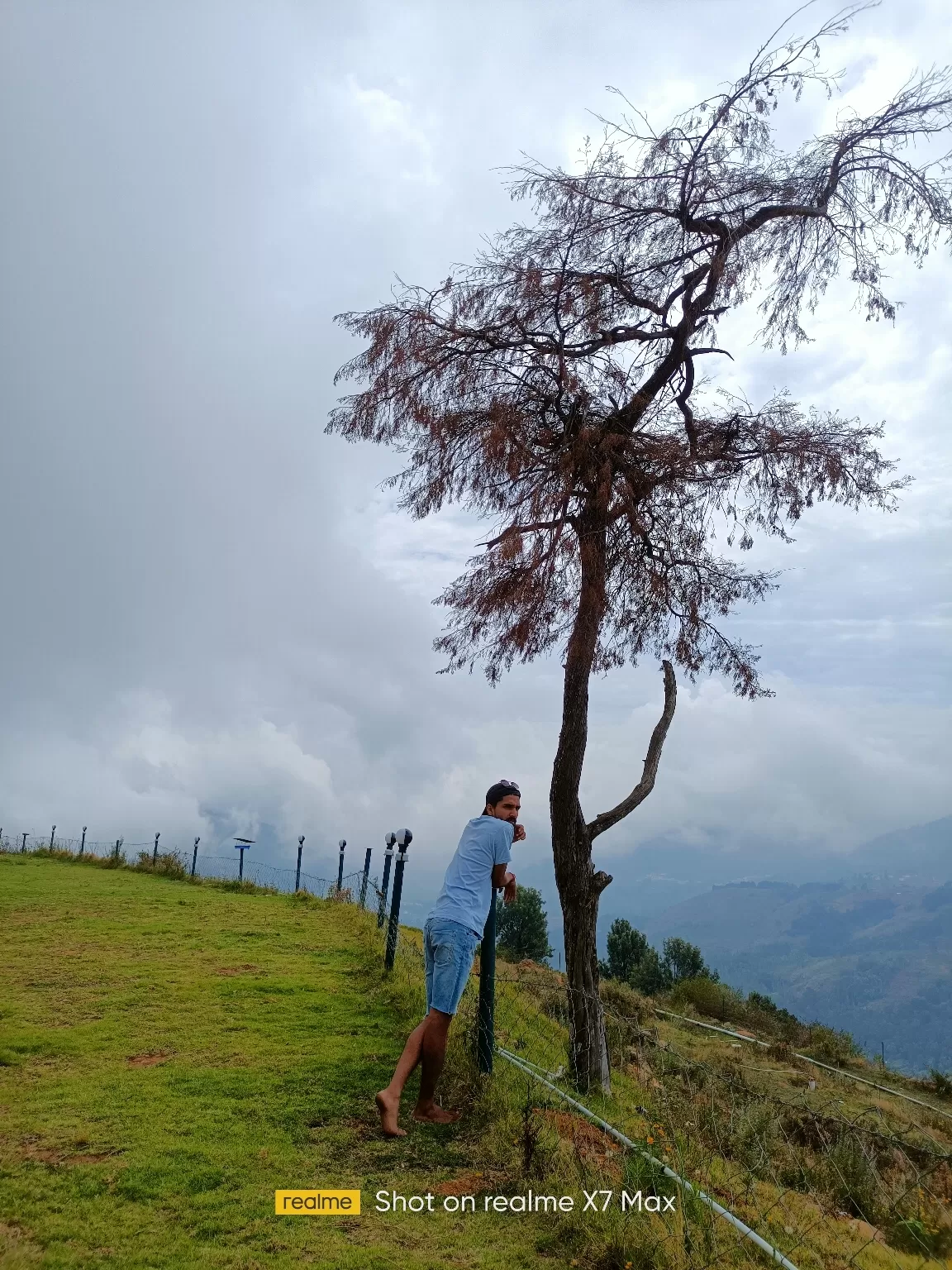 Photo of Ooty hills station By Aswanth Kumar