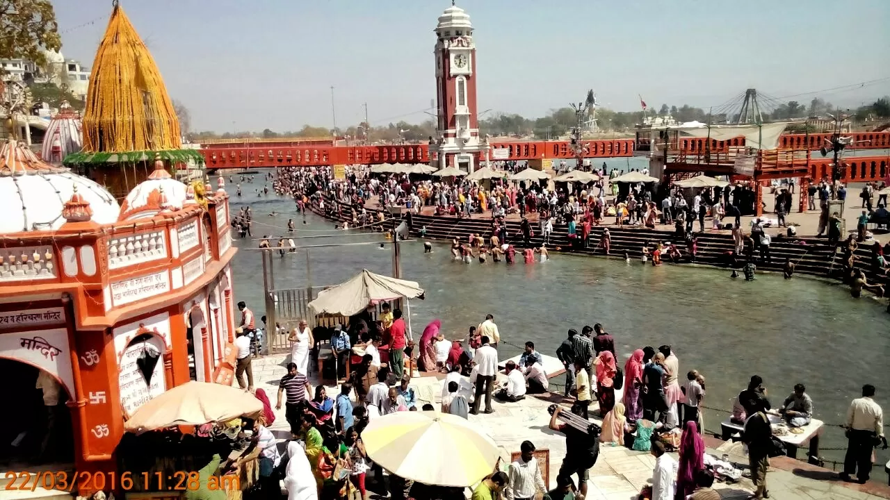 Photo of Har Ki Pauri By Thalesh Sao