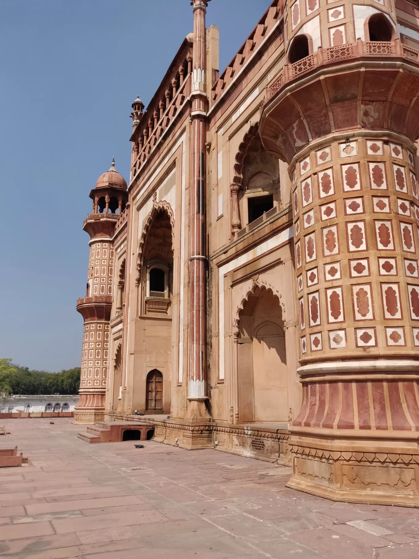 Photo of Safdarjung Tomb By Ajinkya Kishore