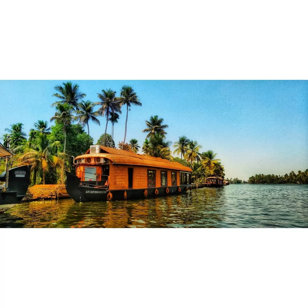 Photo of Alappuzha By Karthik Chelladurai