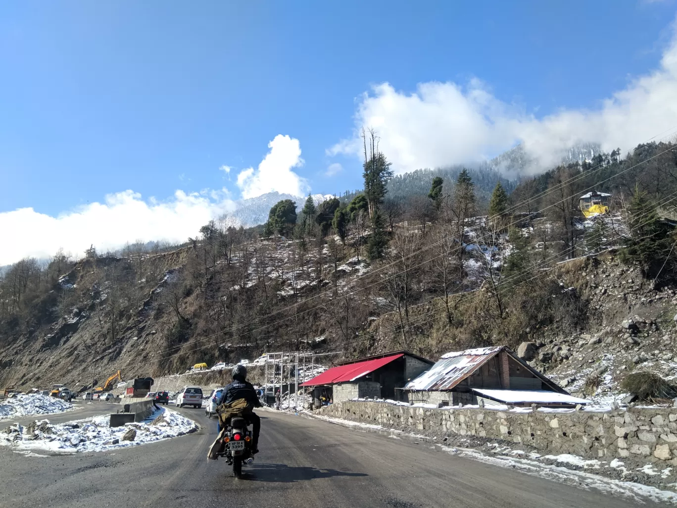 Photo of Kullu - Naggar - Manali Road By Wasim Rahman Z