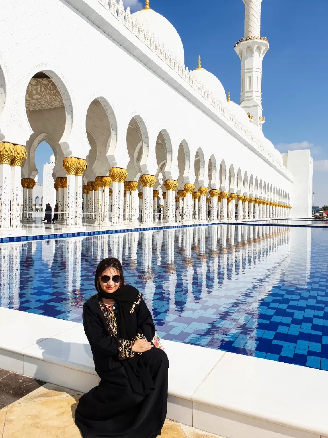 Photo of Sheikh Zayed Mosque - Abu Dhabi - United Arab Emirates By Sanjari Arora