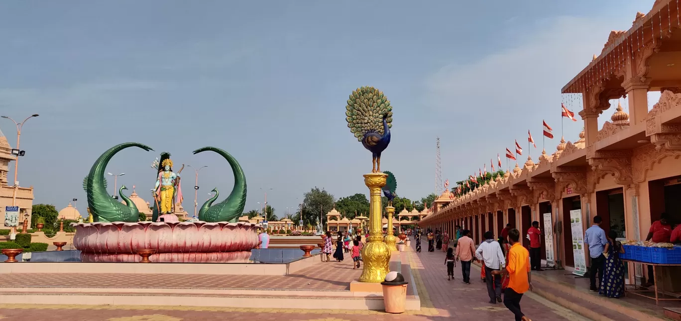 Photo of Nilkanthdham Swaminarayan Temple Poicha By Anmol Singh