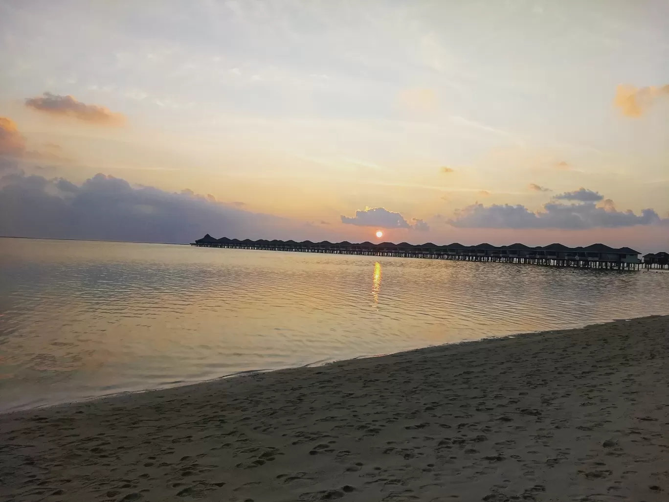 Photo of Sun Island Resort By filter_foodie