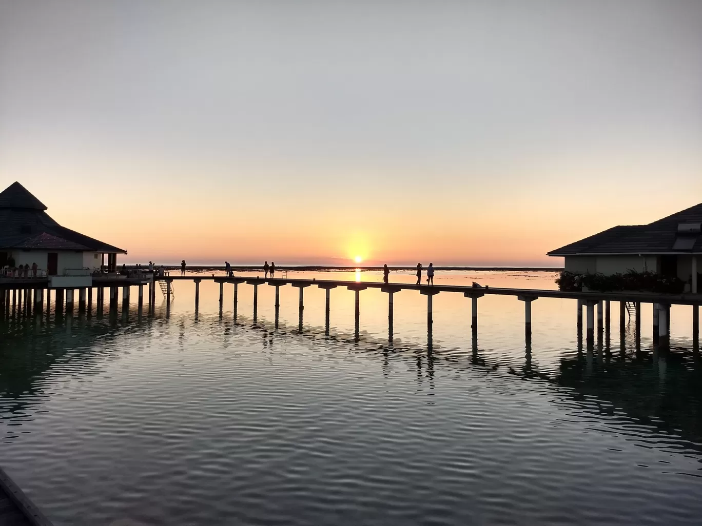 Photo of Sun Island Resort By filter_foodie