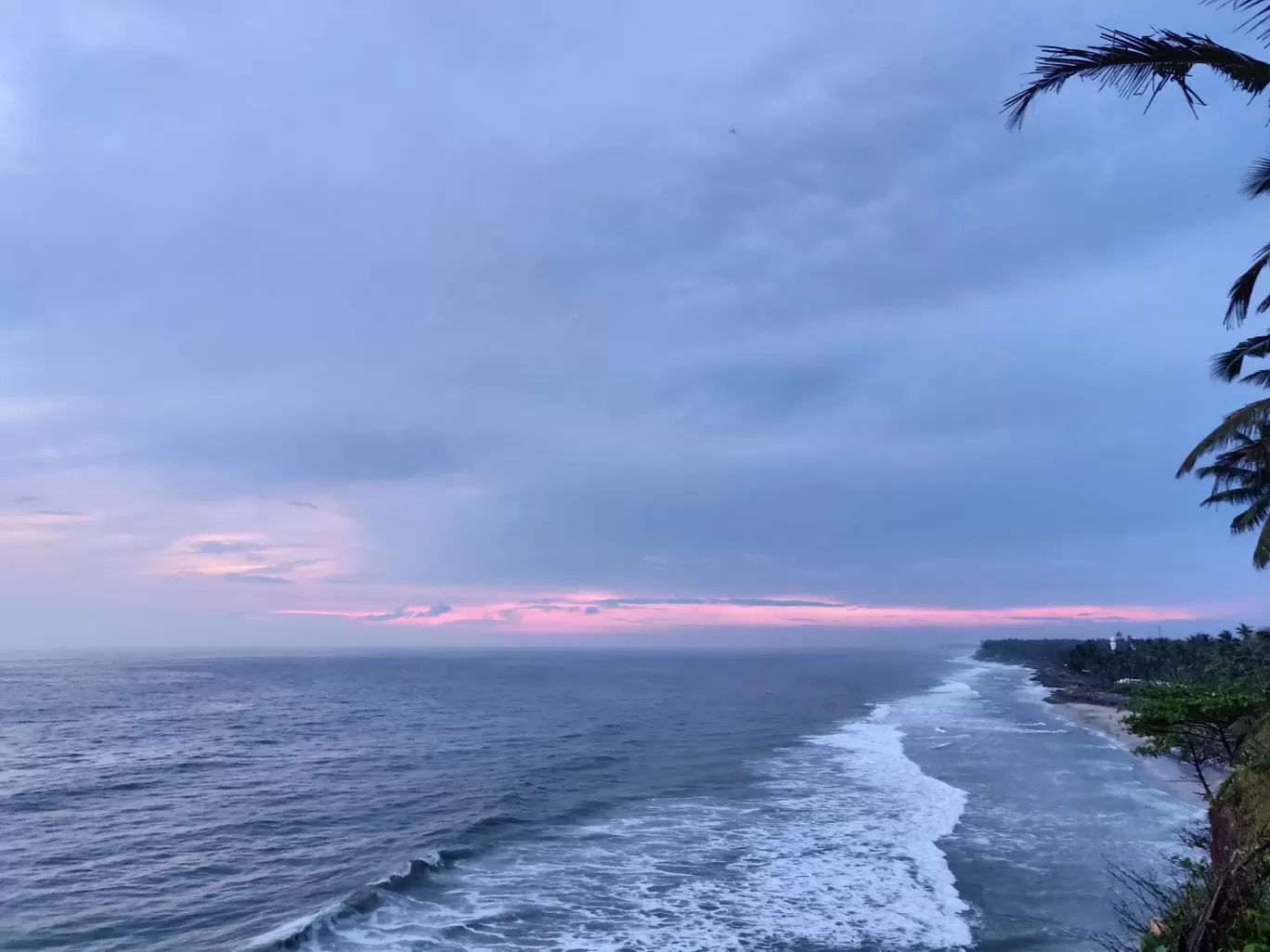 Photo of Varkala cliff By Sourav Rout