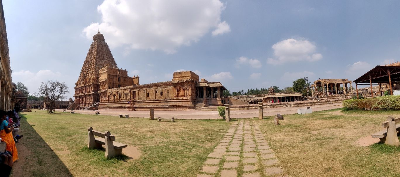 Photo of Brihadeeswara Temple By sanjo