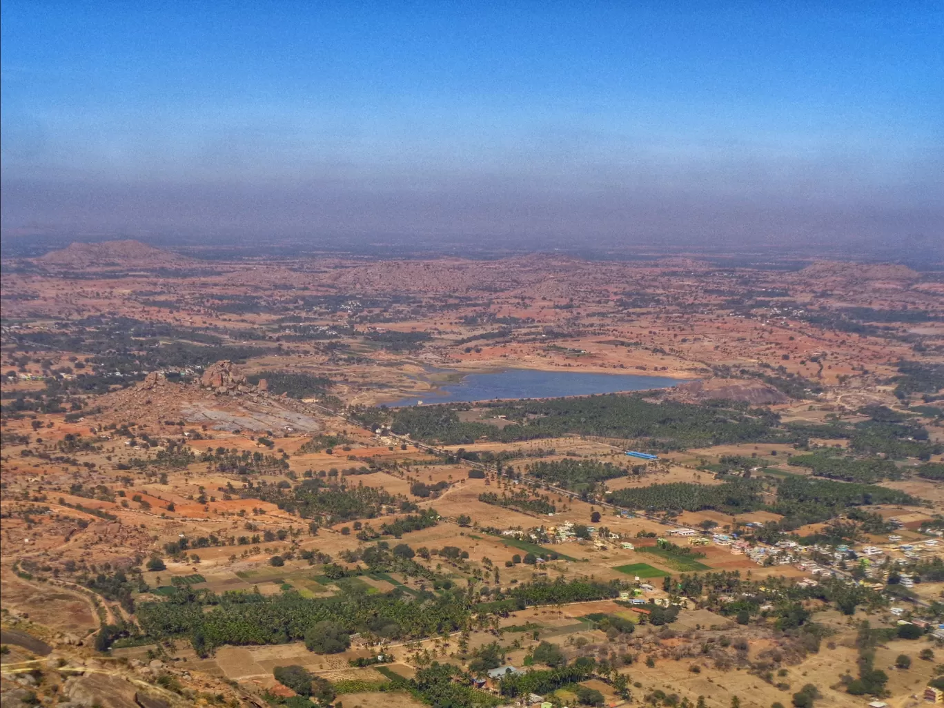 Photo of Madhugiri Fort Hill Top By Nitin Chandavar