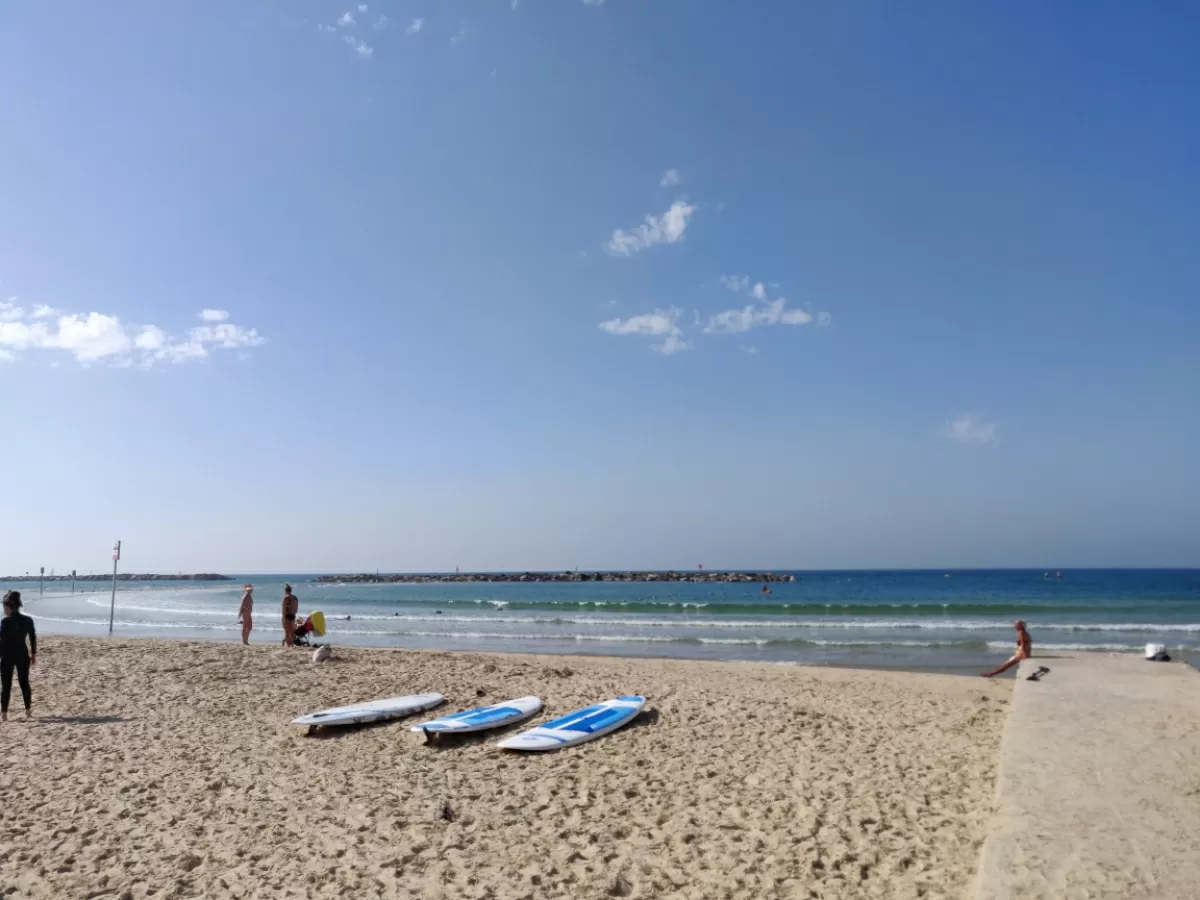 Photo of Tel Aviv By Shelley Santra