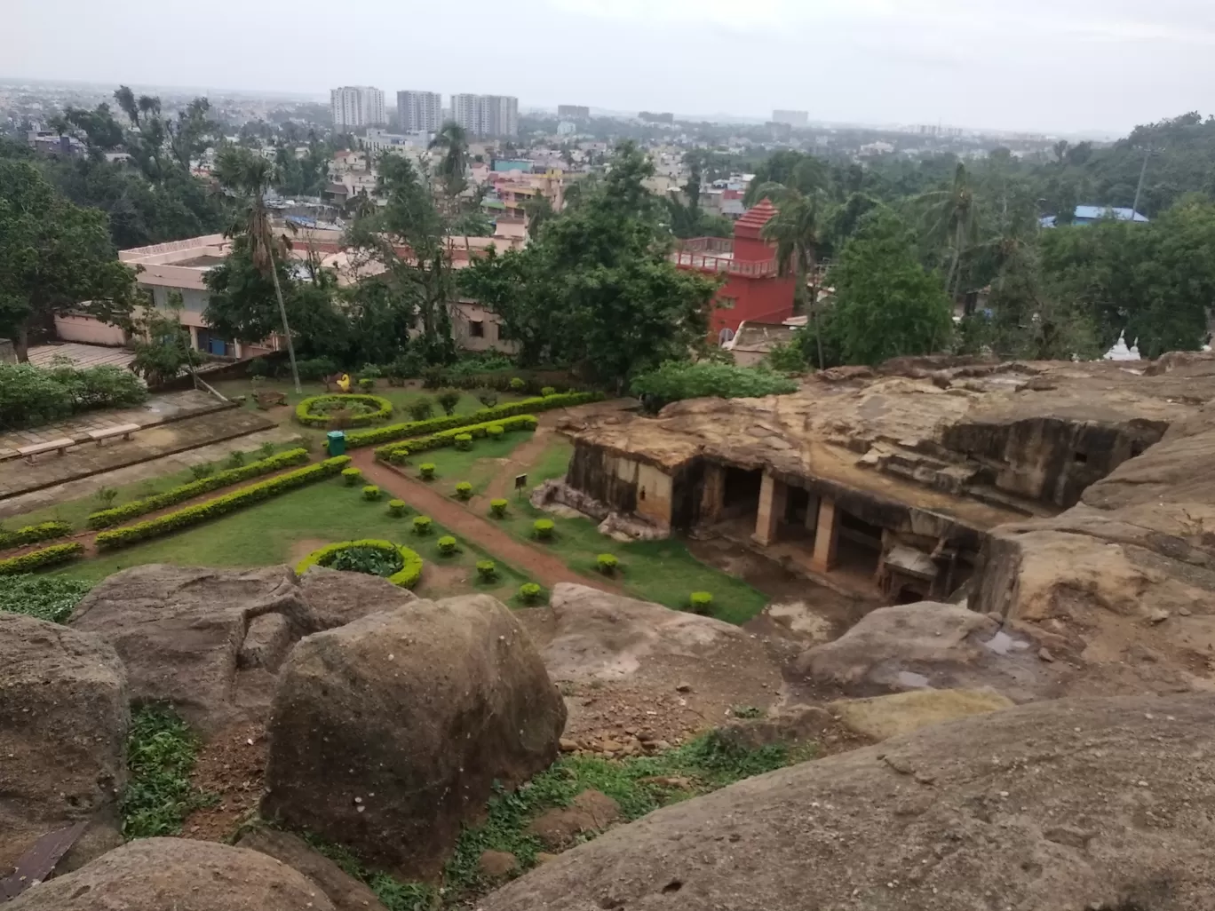 Photo of Udaygiri and Khandagiri Caves By Vikas Rawat