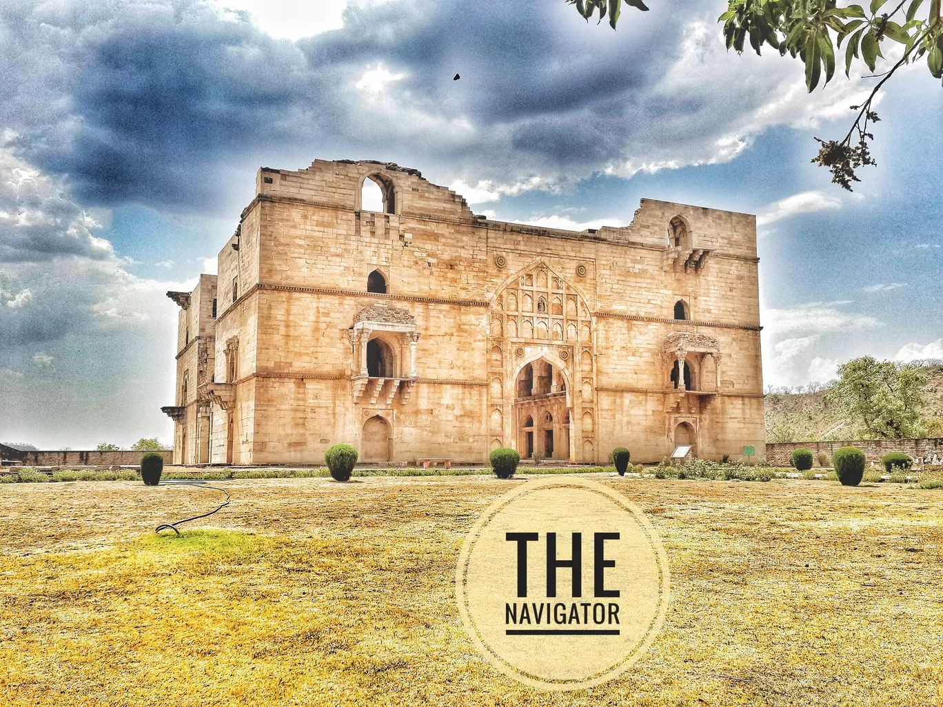 Photo of Koshak Mahal By Chanderi Madhya predesh.