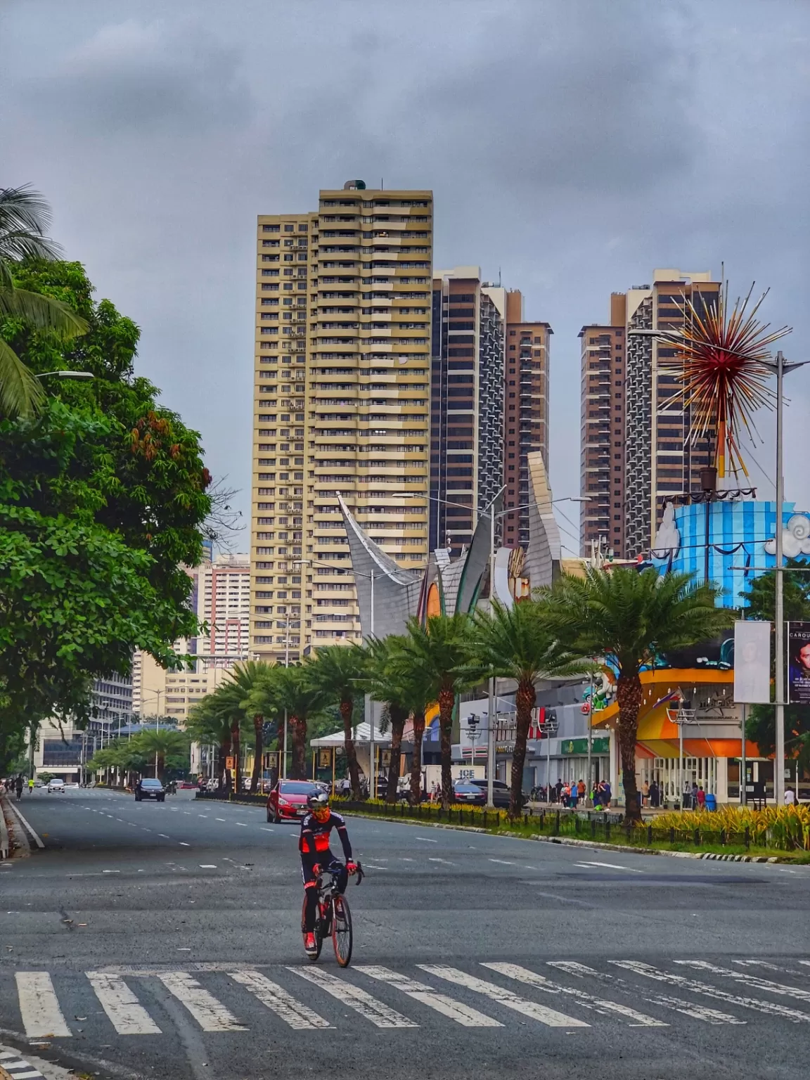 Photo of Manila By Akshara Shibu