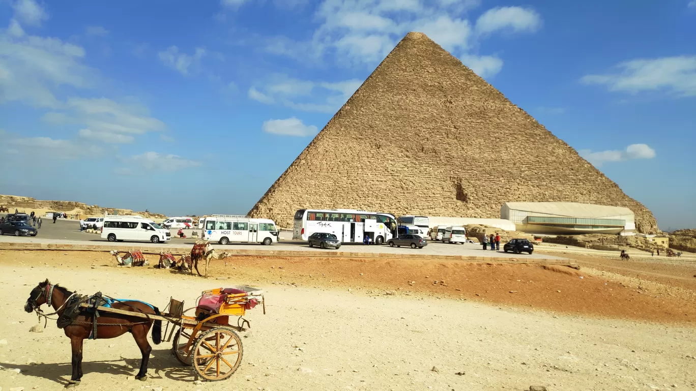 Photo of The Great Pyramid of Giza By K_adak