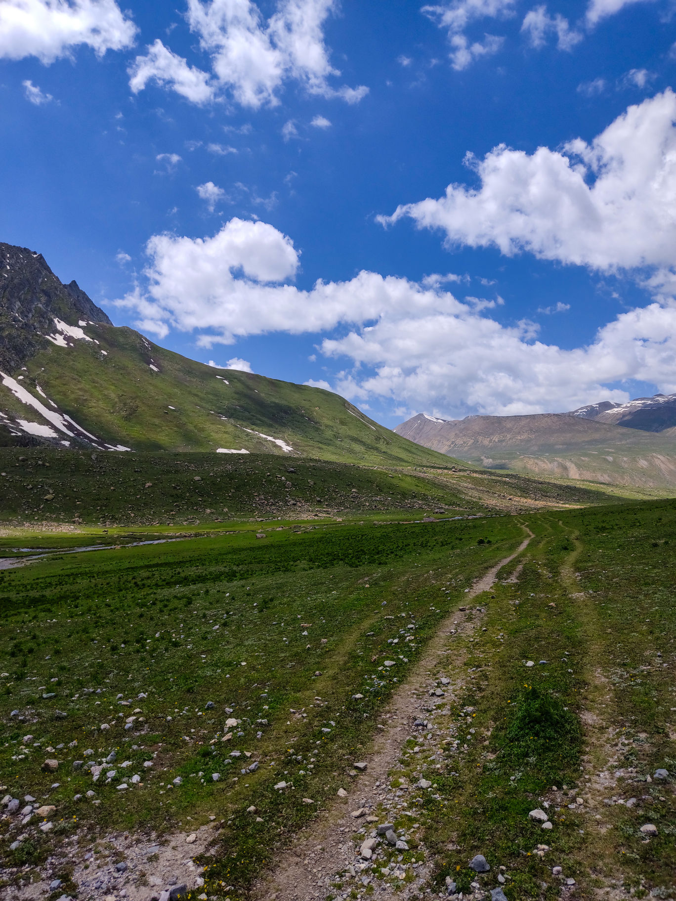 Photo of Mesmerizing Trek To Vishansar Lake. By Jan Akhter