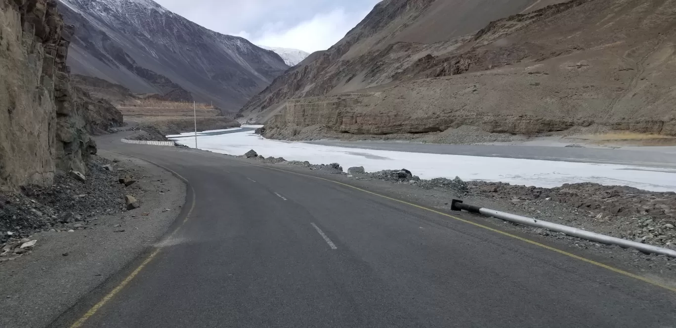 Photo of Chadar trek - Trekking In Ladakh - Frozen River Trekking In Ladakh By kishor salian
