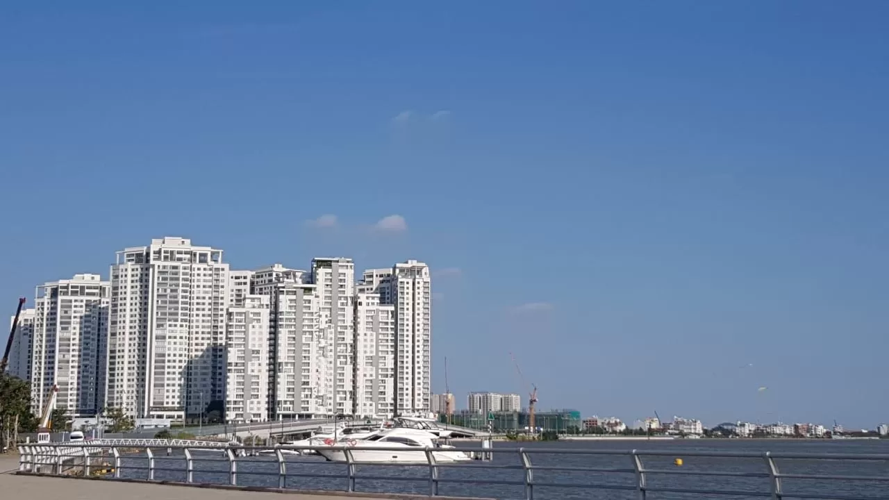 Photo of Quận 2 By Roto