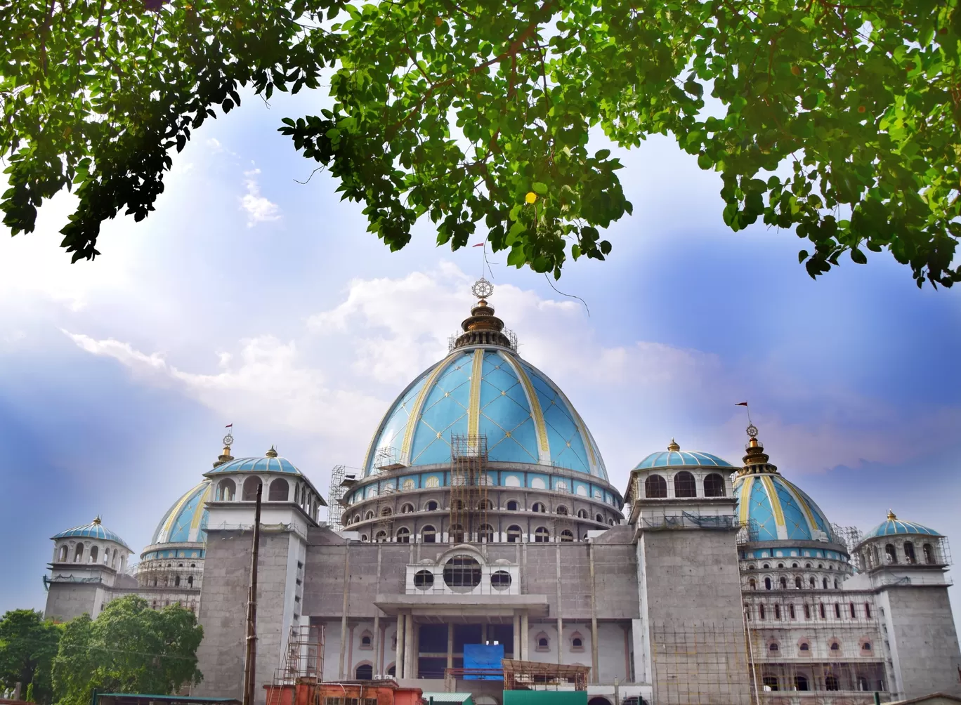 Photo of Mayapur Iskcon Temple By Animesh Chakrobarty