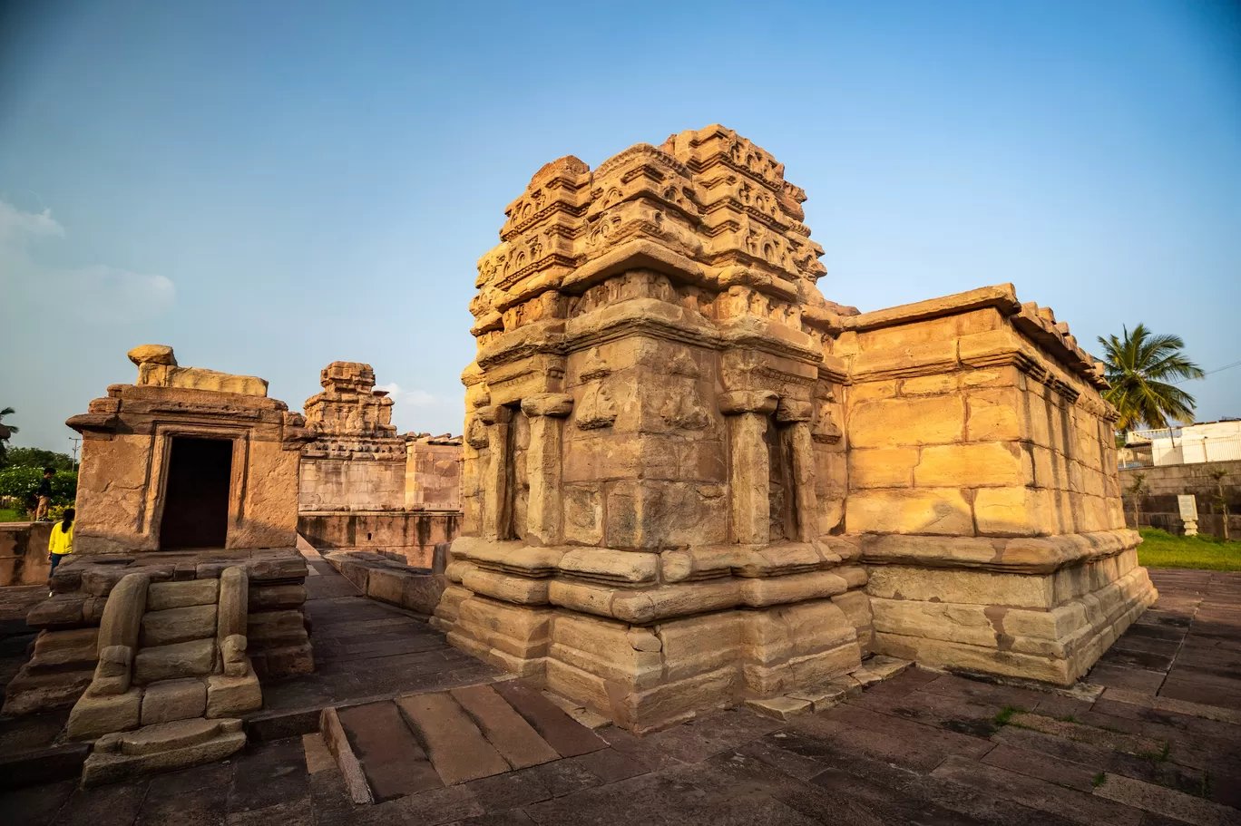 Photo of Aihole By Mrphenomenal Diaries