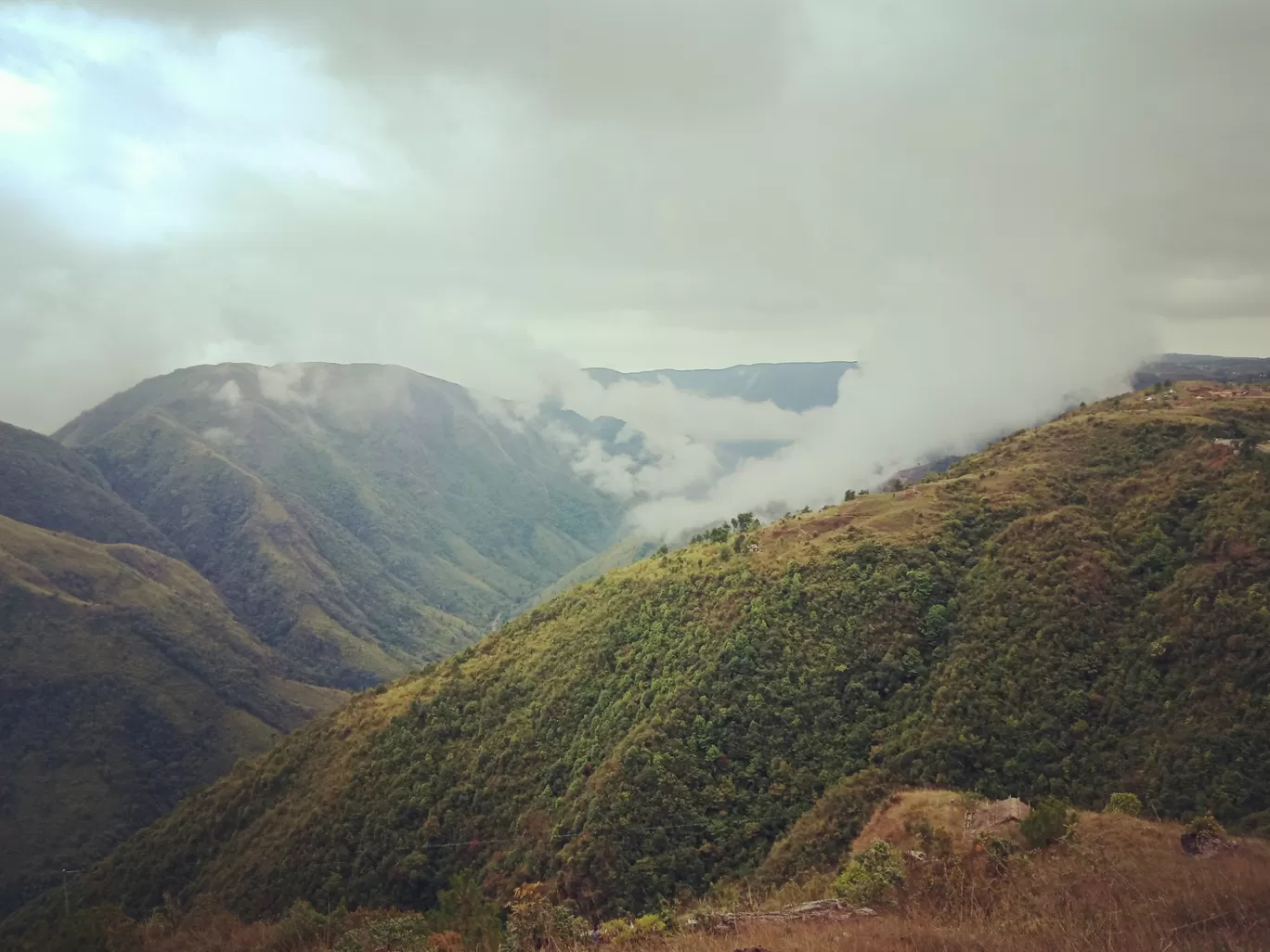 Photo of NohKaLikai Falls By Biswajit Bhattacharjee