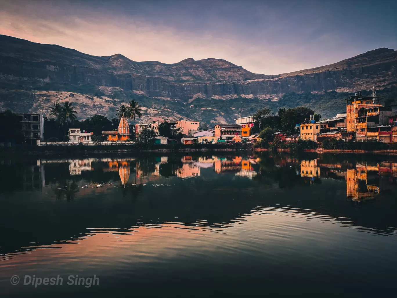 Photo of Trimbakeshwar Shiva Temple By Dipesh Singh