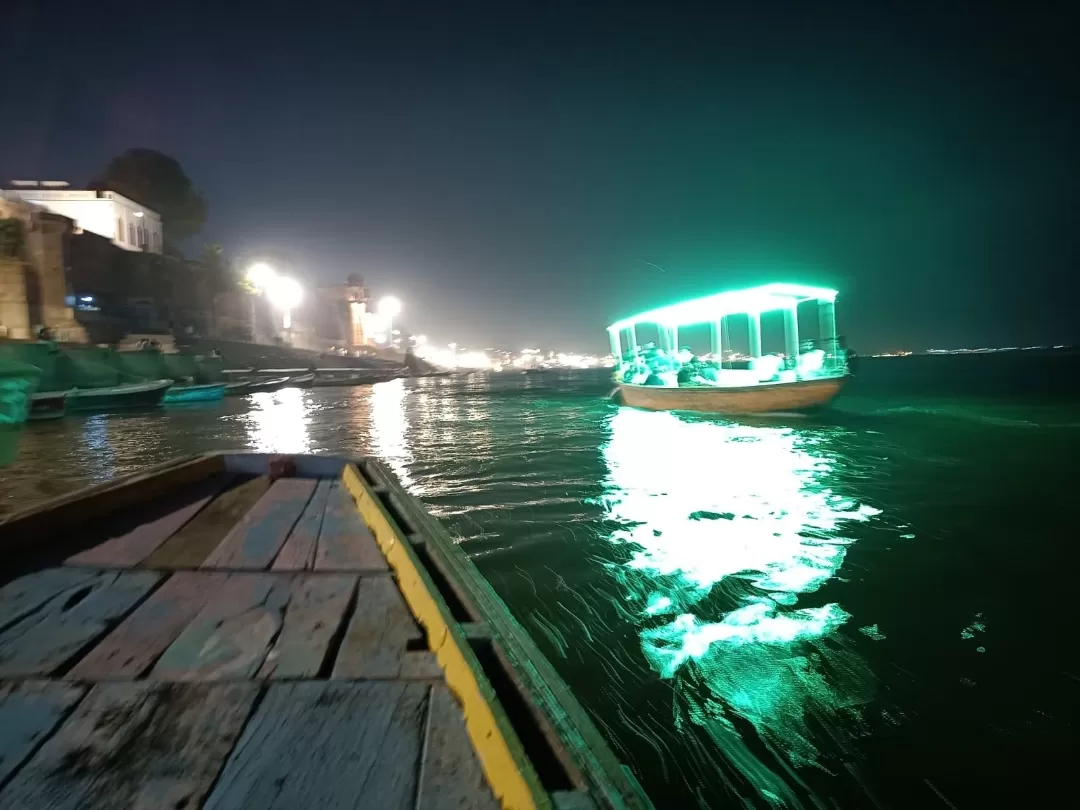 Photo of Ghats of Varanasi By Er Utsal Chaudhary