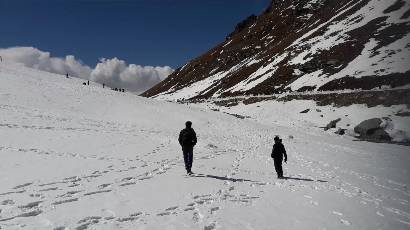 Photo of Rohtang Pass By Ronit Biswas