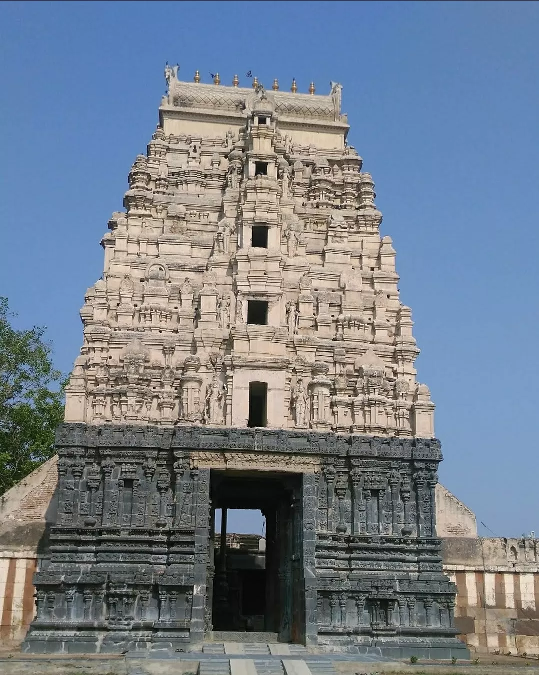 Photo of Bugga Ramalingeswara Swamy Temple By VEKARIYA RAVI