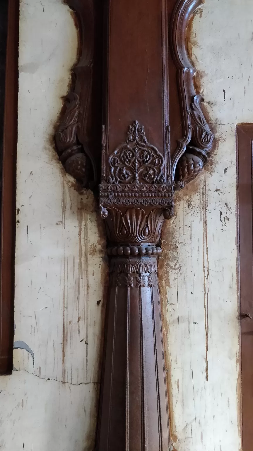 Photo of Old Sarkar Wada By Poorva Ghiya