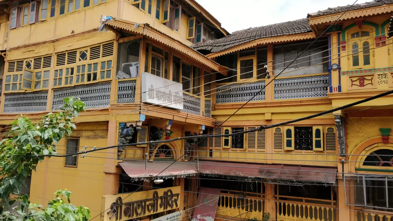 Photo of Old Sarkar Wada By Poorva Ghiya