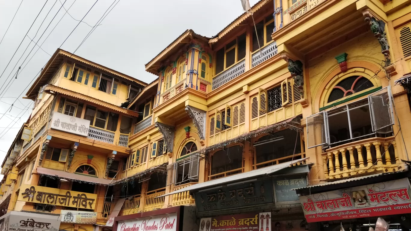 Photo of Old Sarkar Wada By Poorva Ghiya
