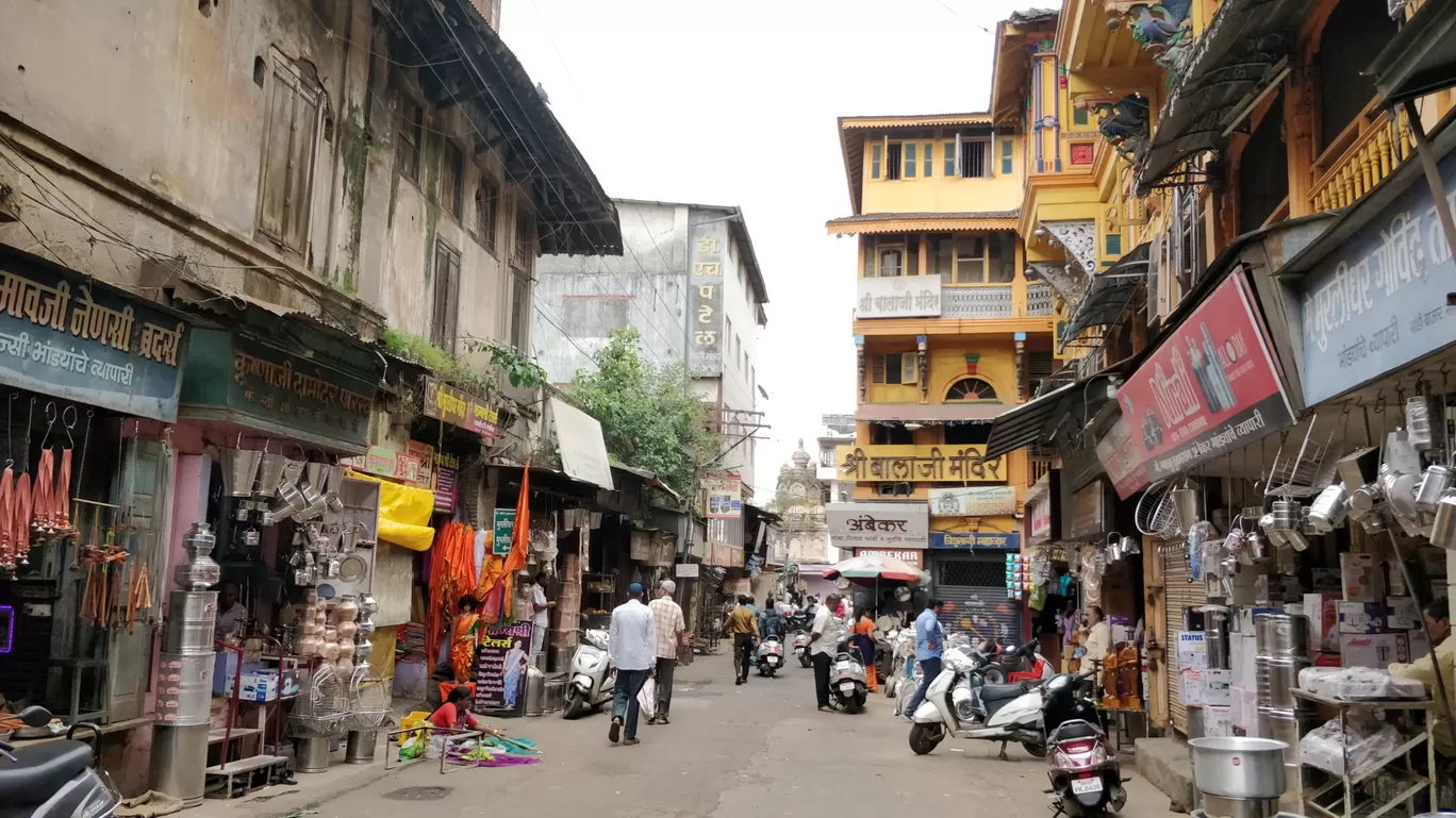 Photo of Old Sarkar Wada By Poorva Ghiya