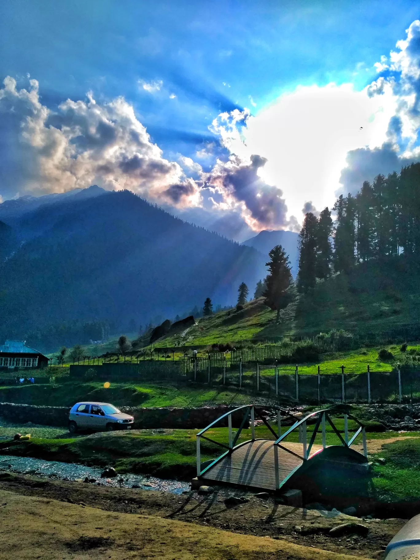 Photo of Aru Valley By Sheikh Huzaif