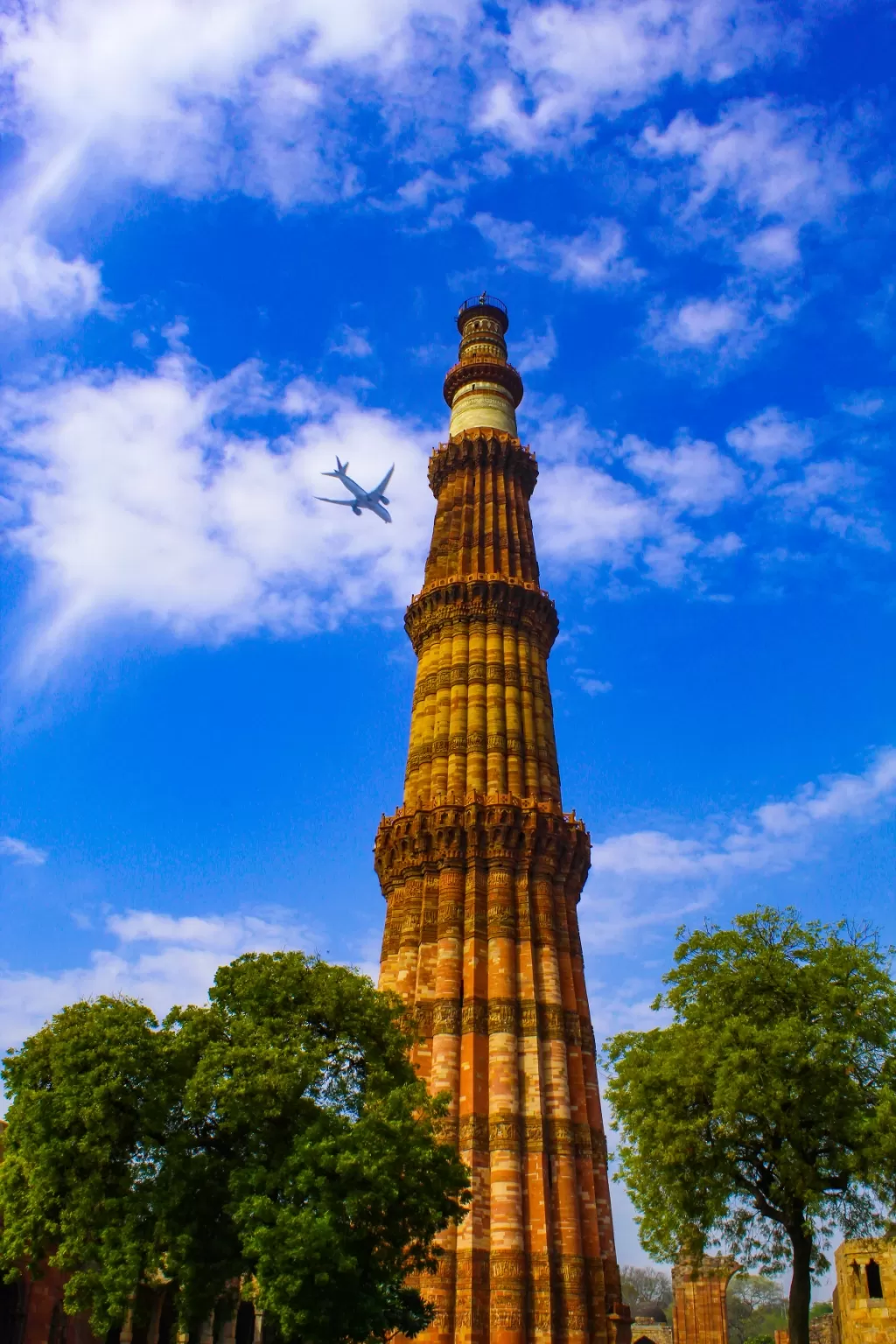 Photo of Qutub Minar By Neel Banerjee