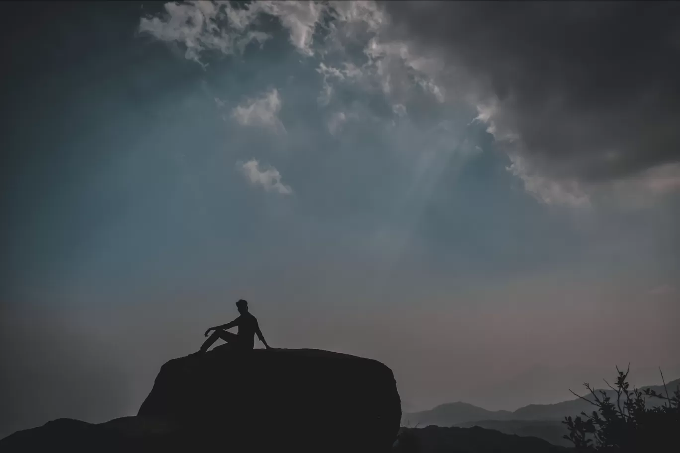Photo of Mount Abu By Harshil Chauhan