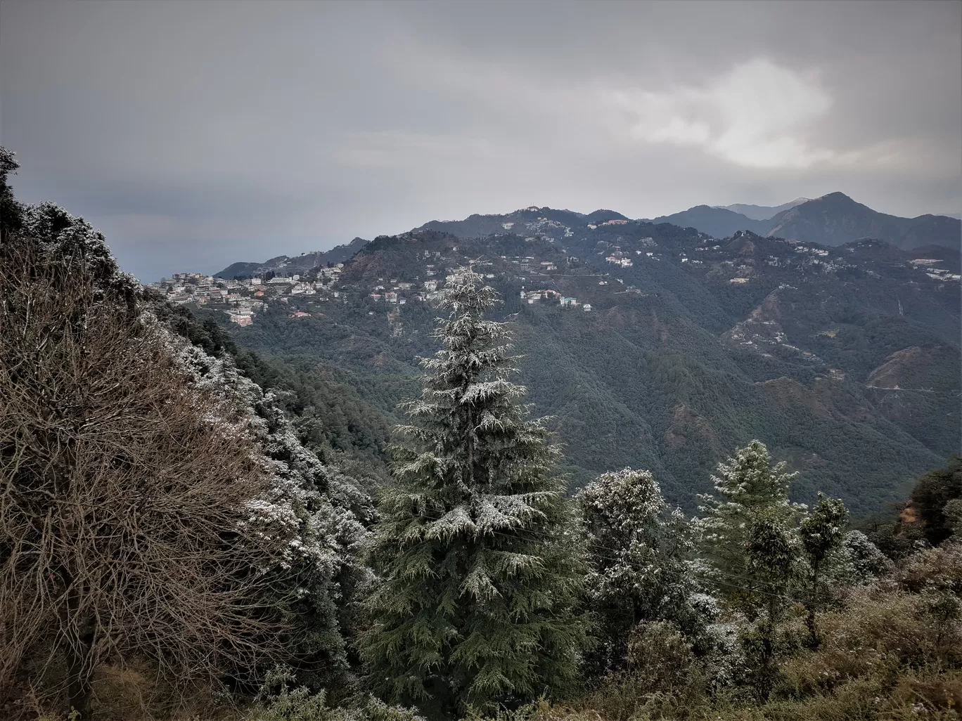 Photo of Lal Tibba Scenic Point By Suhel Khan