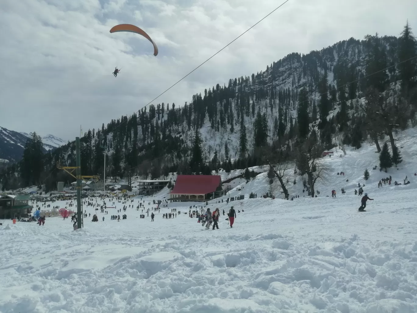 Photo of Manali By Saurabh Yadav ÂñsHü