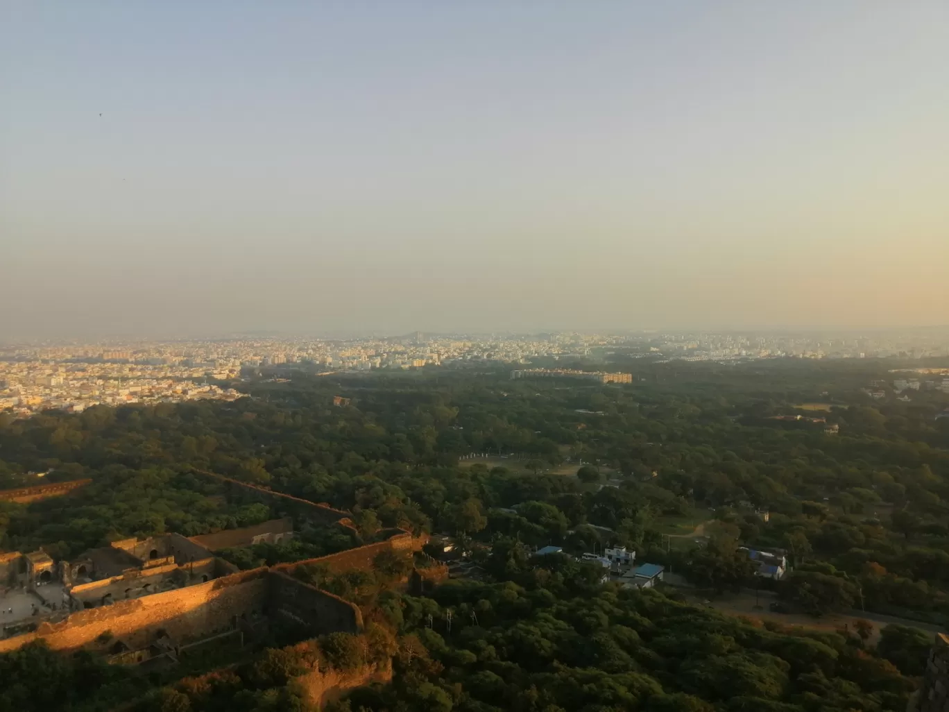 Photo of GOLKONDA FORT By Saurabh Yadav ÂñsHü