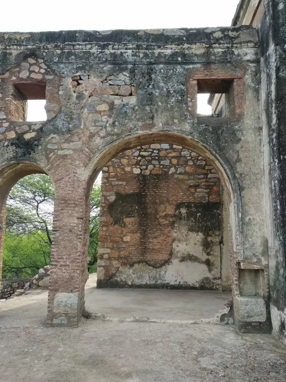 Photo of Mehrauli Archaeological Park By Devashish Mohan