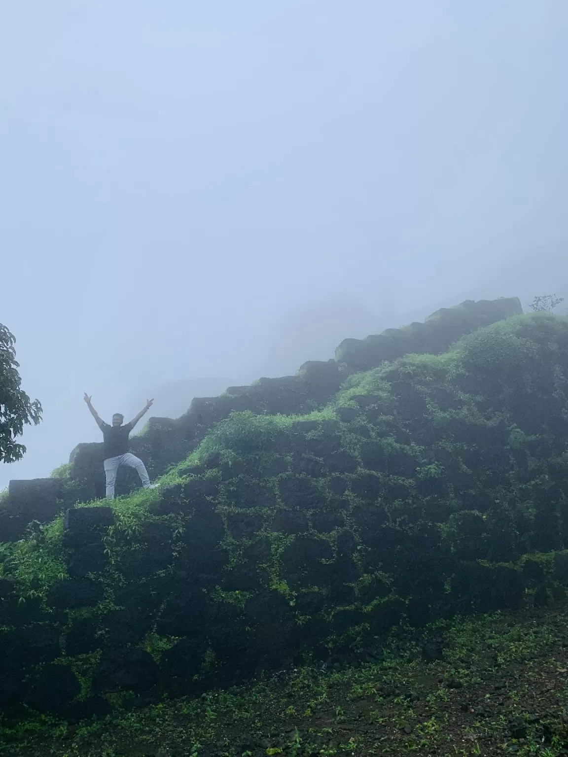 Photo of Mahabaleshwar By Humans and their emotions