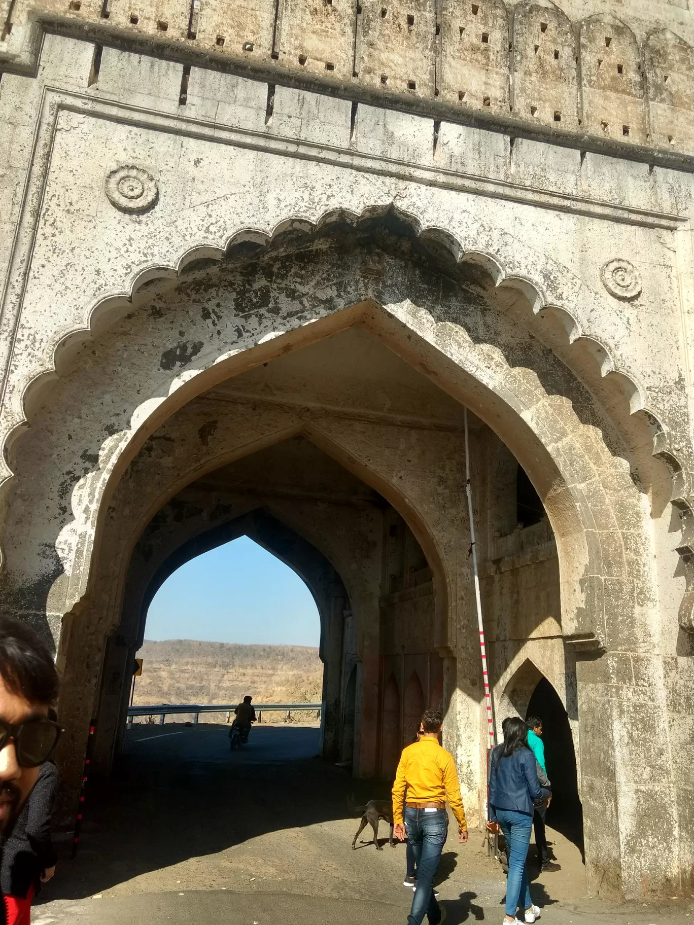 Photo of Mhow - Mandaleshwar Road By Anubha jain