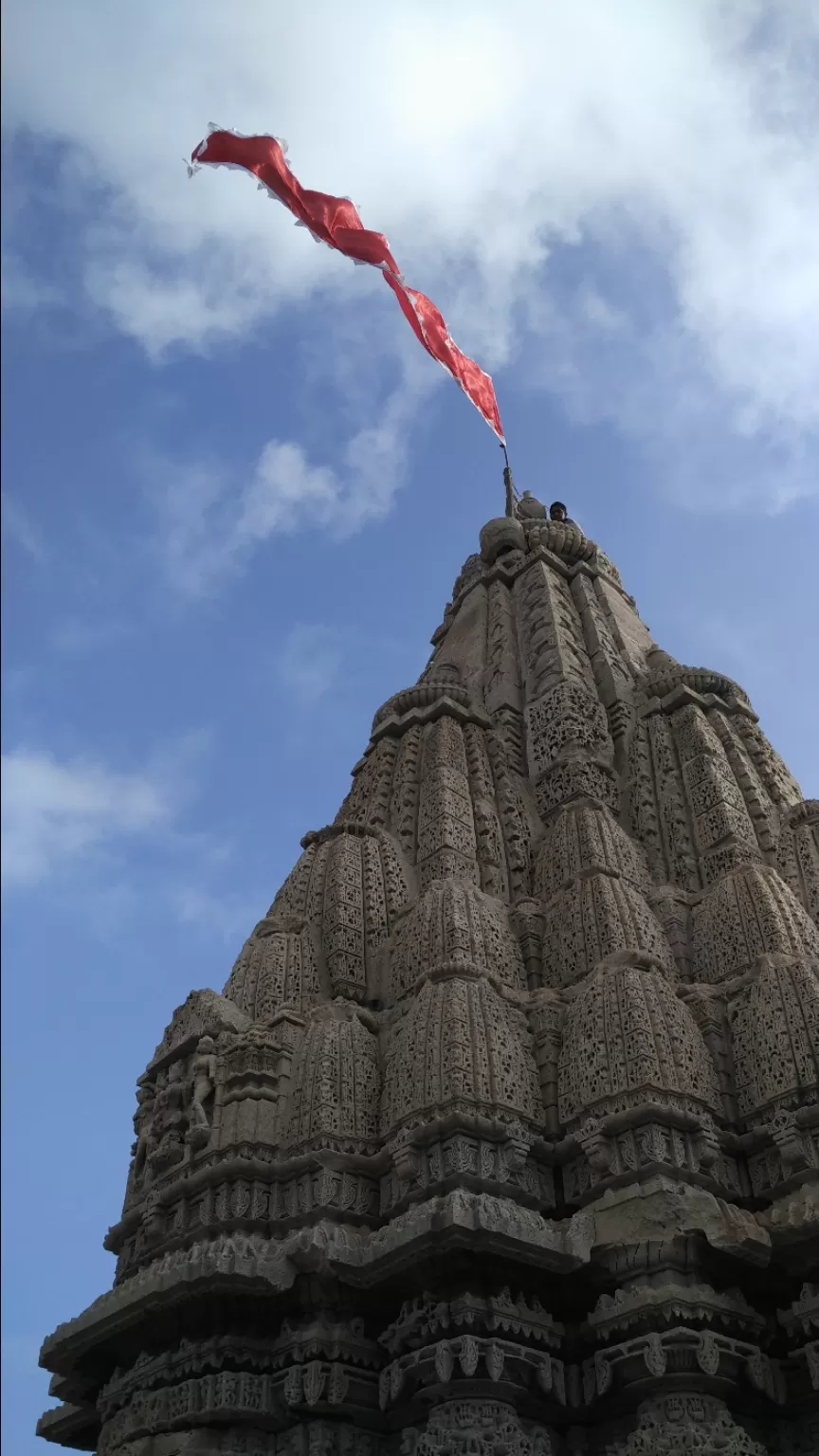 Photo of Dwarika Temple Gujarat. By Nirmal Gandhi