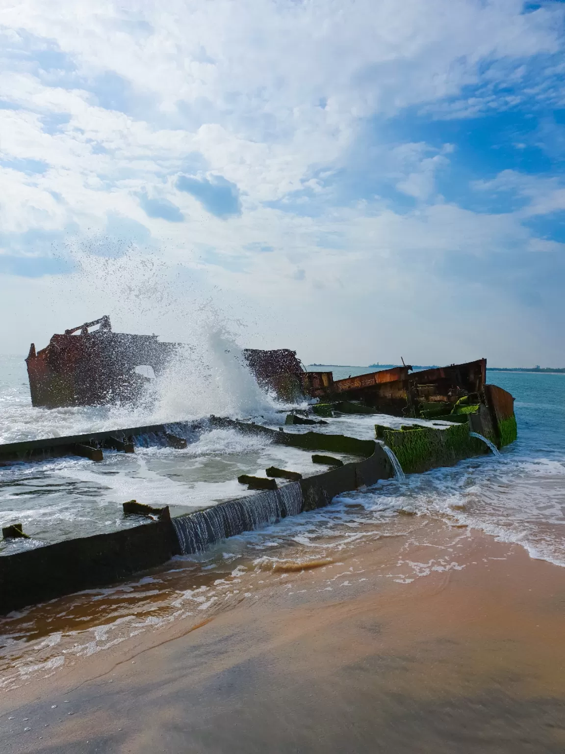 Photo of Kollam Beach By Ramis Muhammed