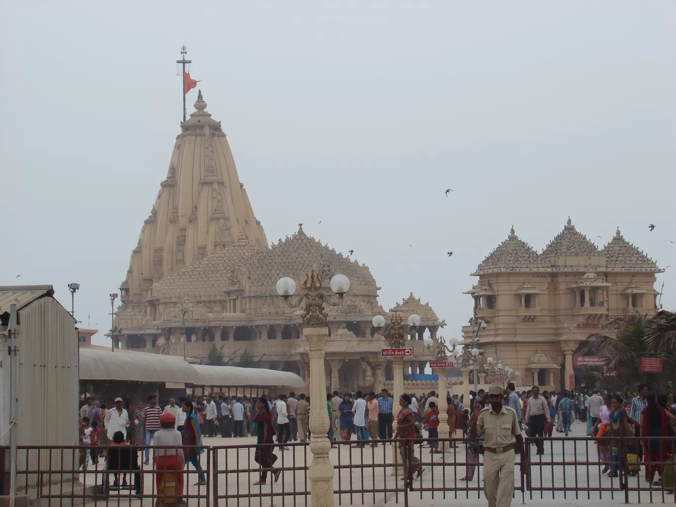 Photo of Shree Somnath Jyotirlinga Temple By aashish