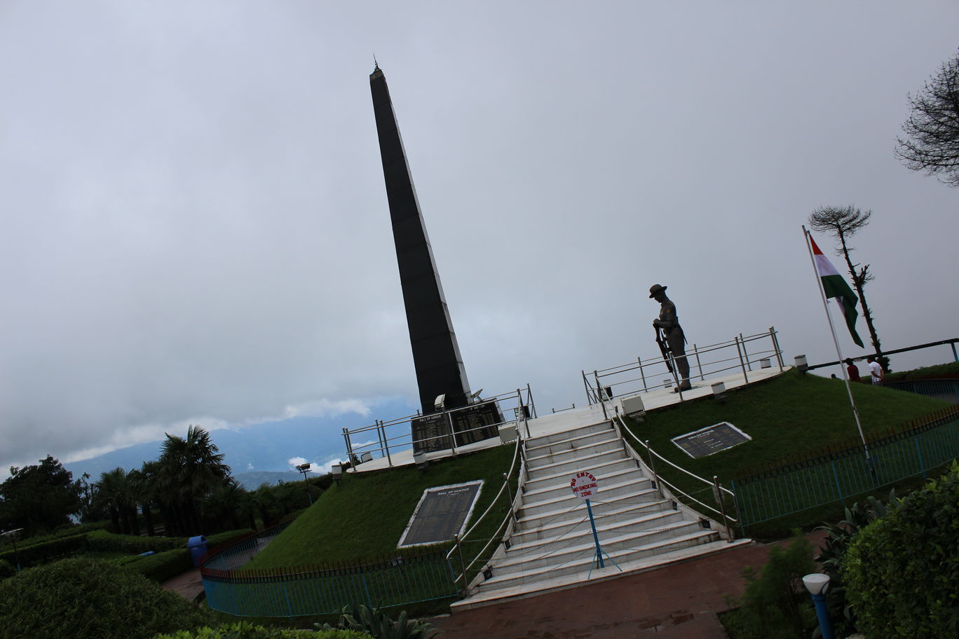 Photo of Places to visit in India-Darjeeling-Batasia loop,Ghum-SteamEngine Rail,Peace Pagoda & Gangamaya Park By aashish