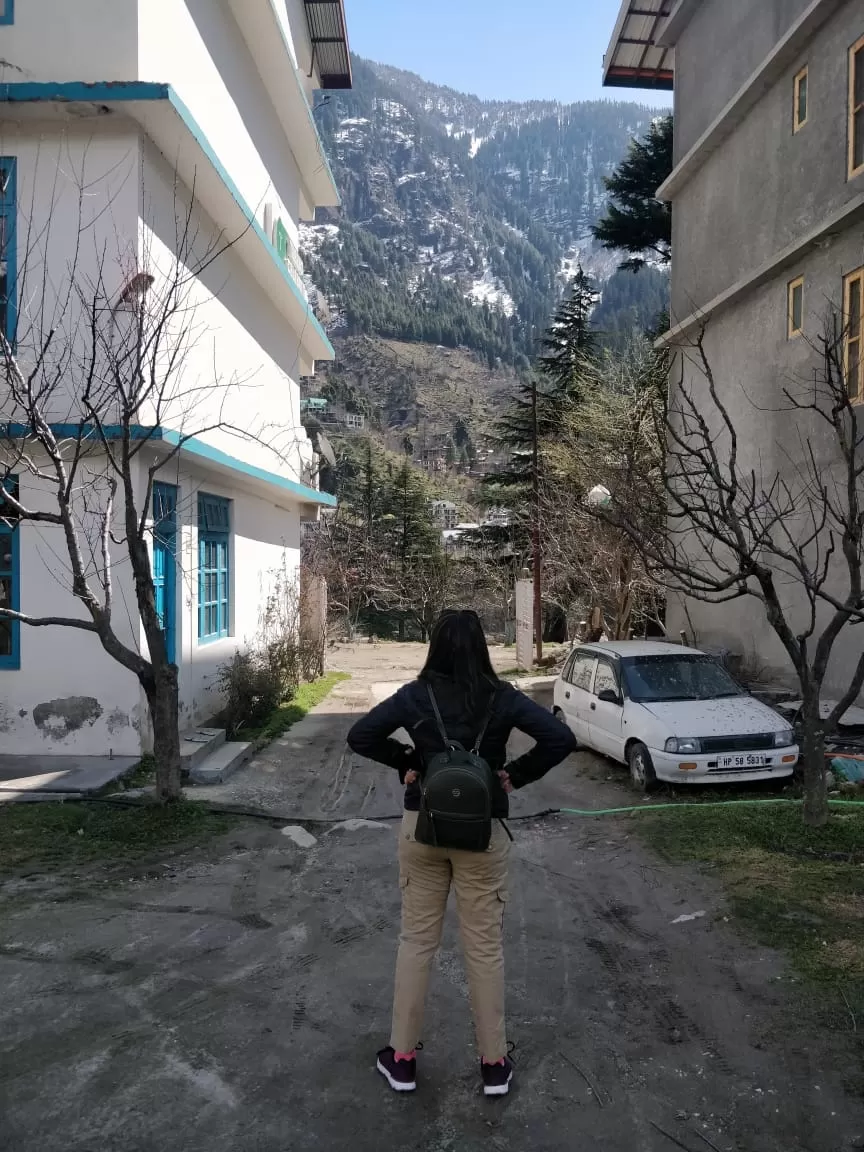 Photo of Old Manali By Aishwarya Chandak