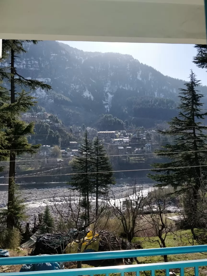 Photo of Old Manali By Aishwarya Chandak