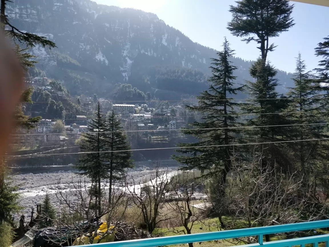 Photo of Old Manali By Aishwarya Chandak
